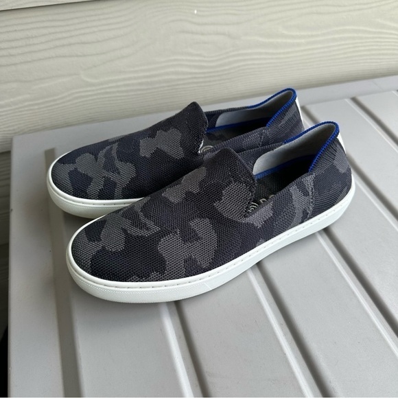Rothy’s Slip On Sneakers Camo Grey Knit Upper Size 7.5 Women’s Comfort Casual - Picture 3 of 10